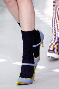 tendencias_de_zapatos_primavera_verano_2017_403636592_867x1300